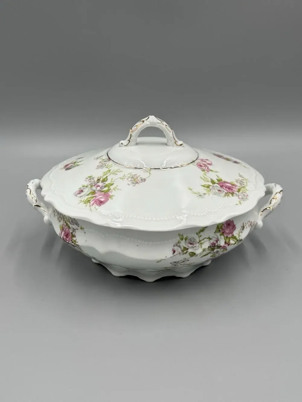 Royal Austria Covered Soup Tureen Pink Floral Scalloped Gold Colored Trim